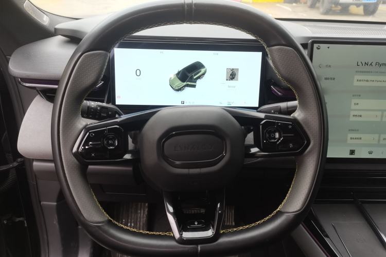 Used Lynk & Co 08 EM-P 2023 120km Long-Range Pro