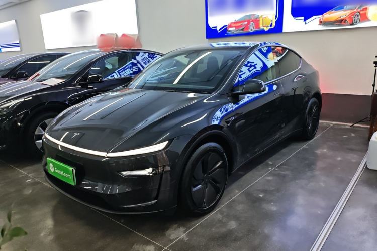 Used Tesla Model Y 2025 Long-Range All-Wheel Drive First Edition