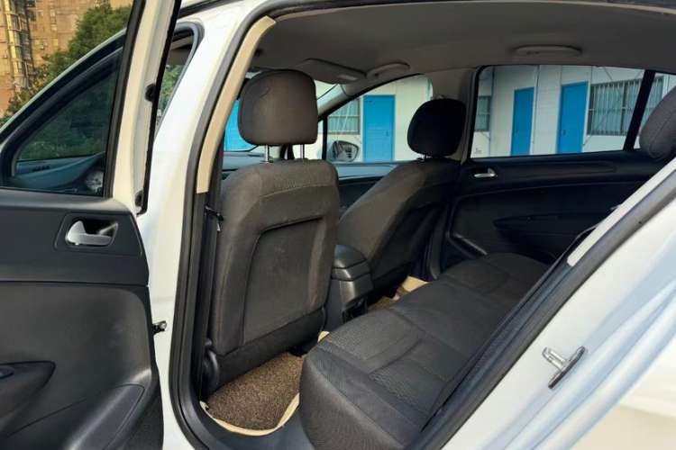 Used Peugeot 308 2014 Enjoy Edition Classic 1.6L Automatic Premium Model
