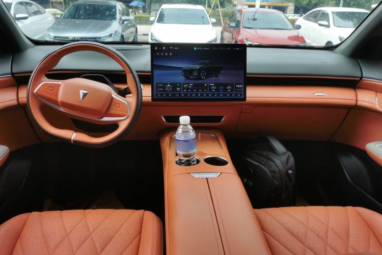 Used  S07 2023 200Max Range-Extended Version