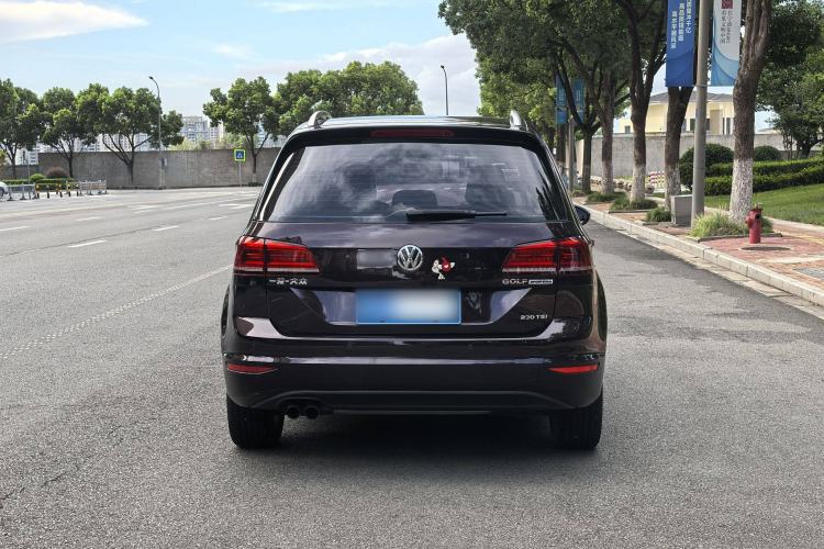 Used Volkswagen Golf Sportsvan 2016 230TSI Automatic Trend Edition
