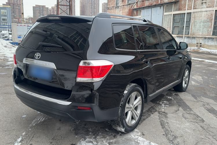 Used Toyota Highlander 2012 2.7L Two-Wheel Drive 7-Seater Luxury Edition
