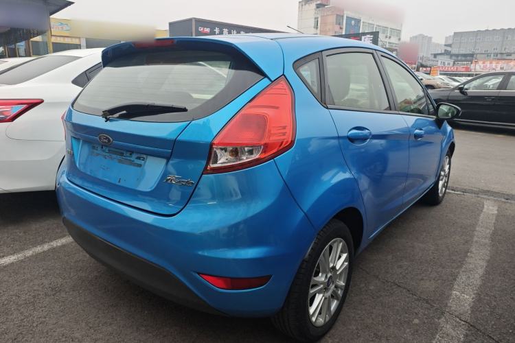Used Ford Fiesta 2013 Hatchback 1.5L Manual Fashion Edition
