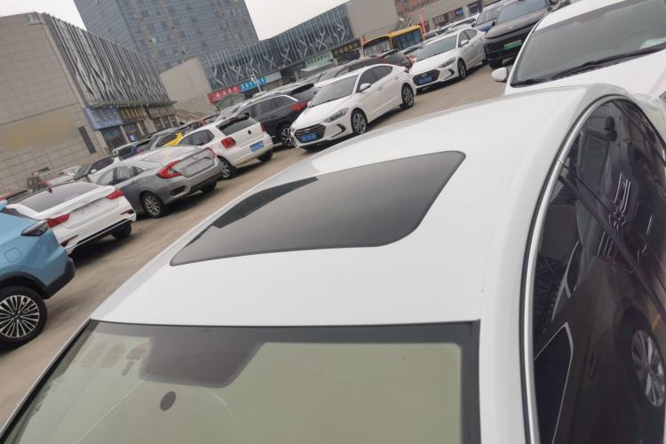 Used Volkswagen Magotan 2015 1.8TSI Luxury Model