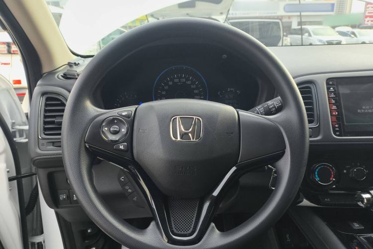 Used Honda Vezel 2020 1.5L CVT Pioneer Edition
