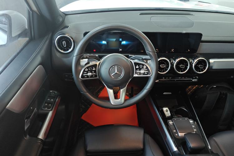 Used Mercedes-Benz GLB 2022 Second Facelift GLB 200 Dynamic Edition
