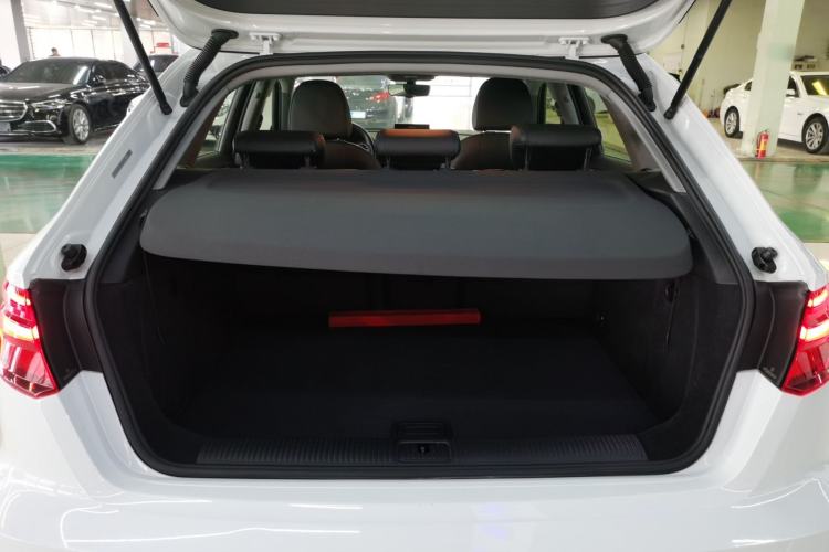 Used Audi A3 2019 Sportback 35 TFSI Fashion Edition China V