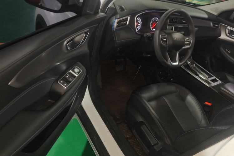 Used Roewe RX5 2022 330TGI Automatic National Style Edition
