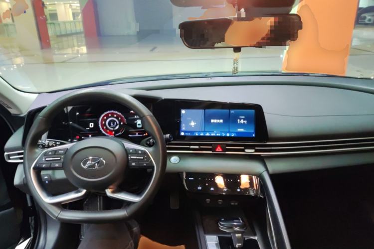 Used Hyundai Elantra 2021 1.5L CVT LUX Prestige Edition