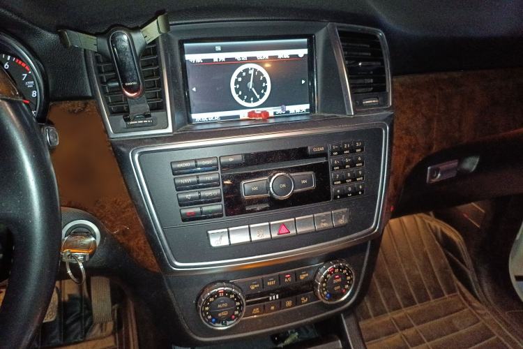 Used Mercedes-Benz M-Class 2012 ML 350 Luxury Edition