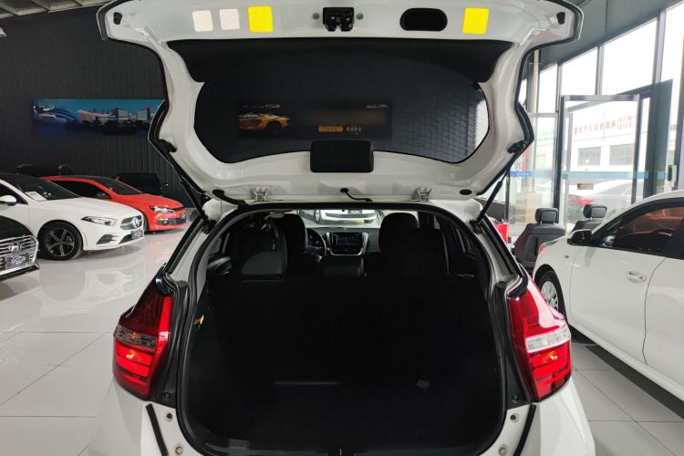 Used Toyota YARiS L 2016 Revised 1.5E CVT Charming Edition