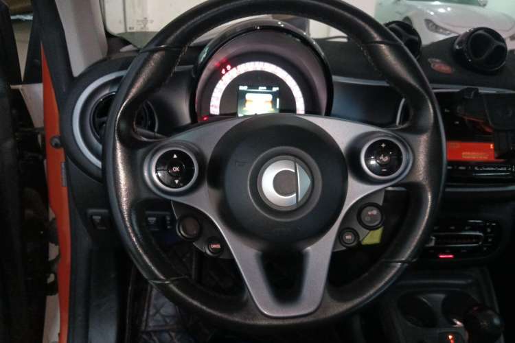 Used  fortwo 2018 1.0L 52kW Hardtop Passion Edition China V Standard
