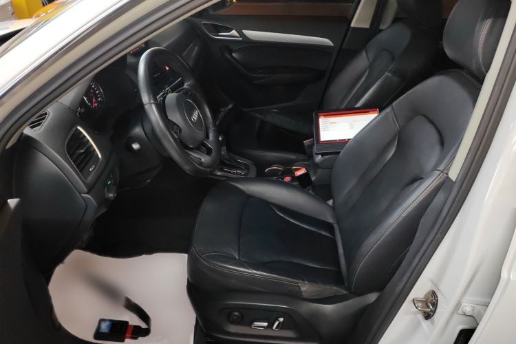 Used Audi Q3 2017 30 TFSI Fashion Model
