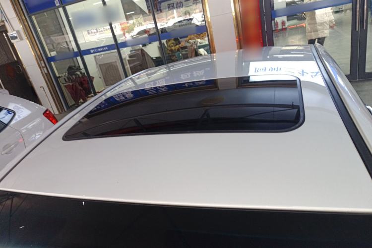 Used Geely Auto Emgrand 2019 Leading Edition 1.5L CVT Upward Asian Games Edition China VI
