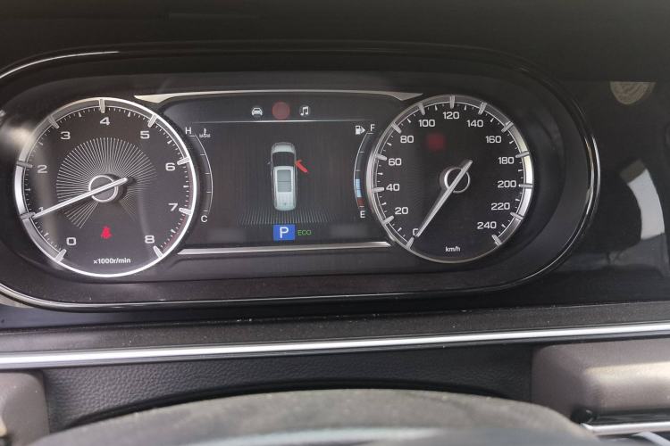 Used GAC Trumpchi M6 2019 270T Automatic Luxury Edition (6-seater) - China V Standard
