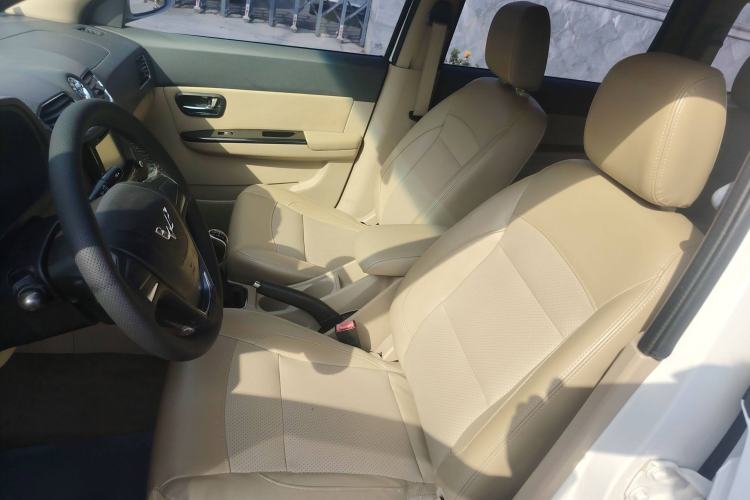 Used Wuling Hongguang 2014 1.2L S Comfort Model China IV
