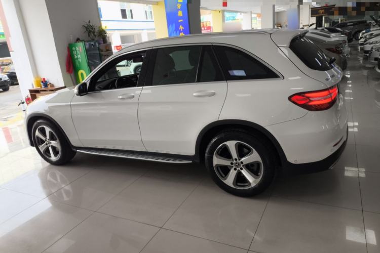 Used Mercedes-Benz GLC 2017 GLC 300 4MATIC Sport Edition