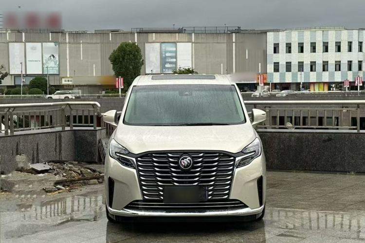 Used Buick GL8 2023 ES Lu Zun Deluxe Model
