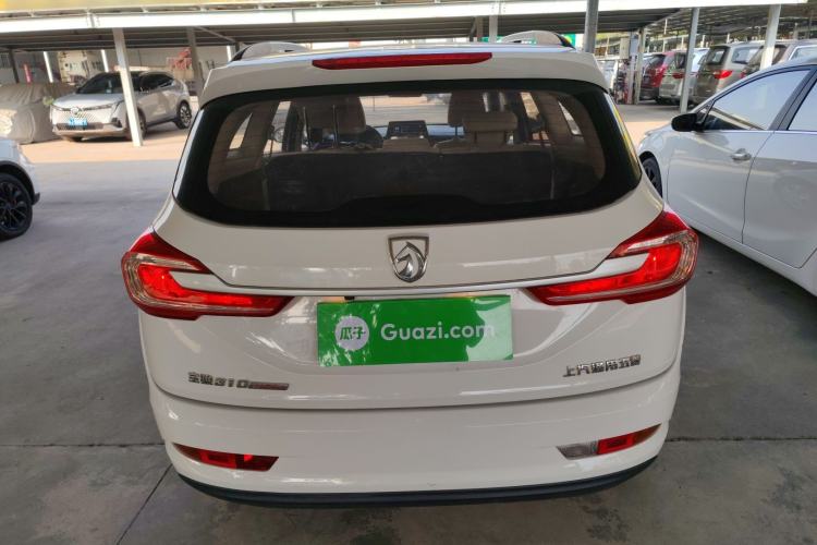 Used Baojun 310W 2017 1.5L Manual Comfort Model China V Standard
