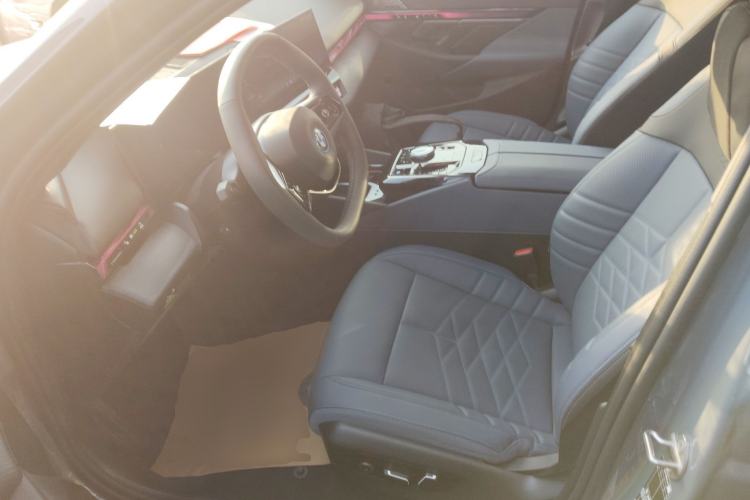 Used BMW i5 2024 eDrive 35L Prestige Luxury Package
