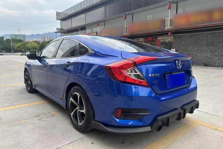 Used Honda Civic 2016 220TURBO CVT Luxury Edition
