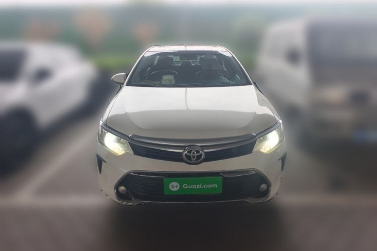 Used Toyota Camry 2016 2.5G 10th Anniversary Deluxe Navigation Edition
