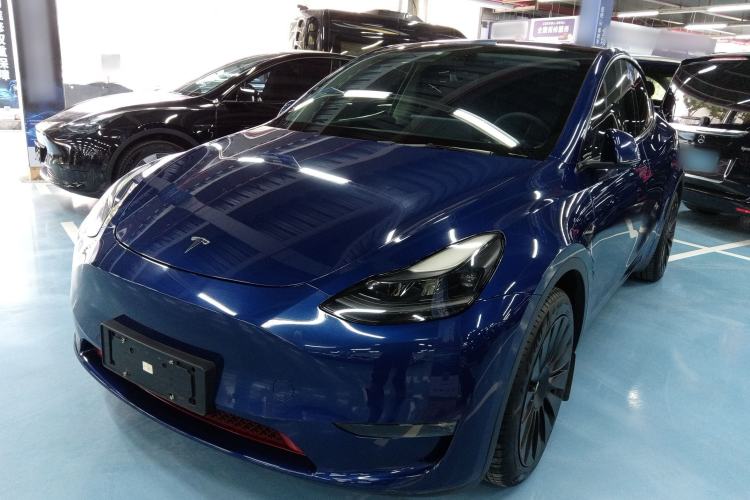 Used Tesla Model Y 2021 Long-Range All-Wheel-Drive Version 3D7