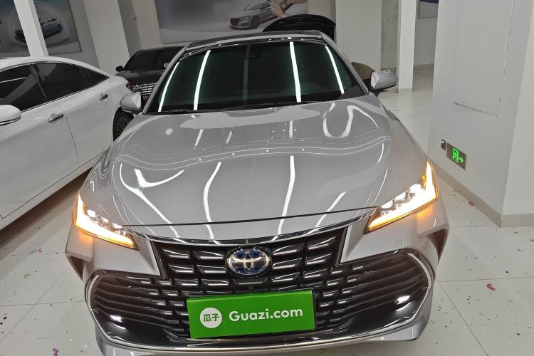Used Toyota Avalon 2023 Dual-Motor 2.5L XLE Prestige Edition
