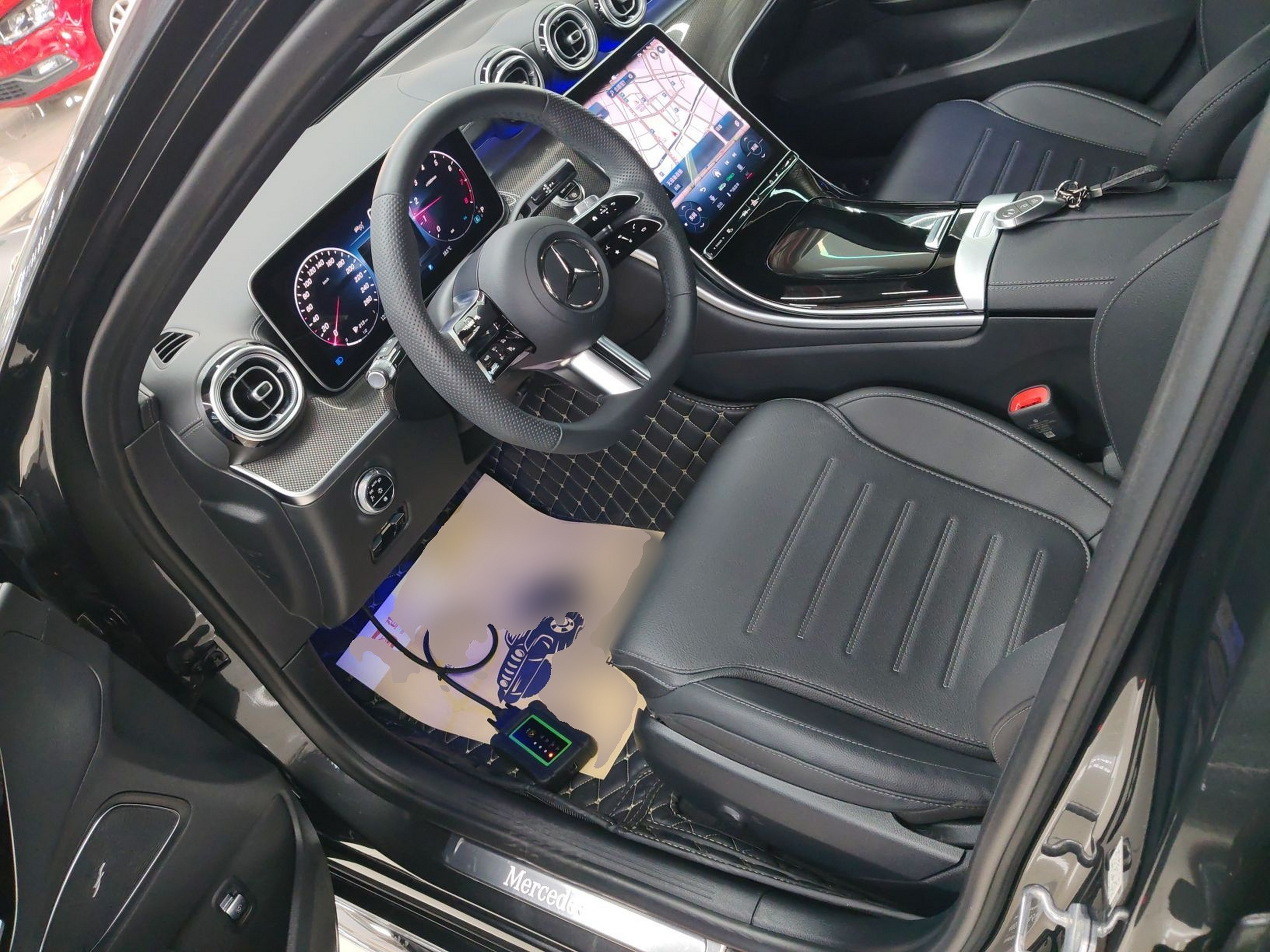 Переднее сиденье в автомобиле