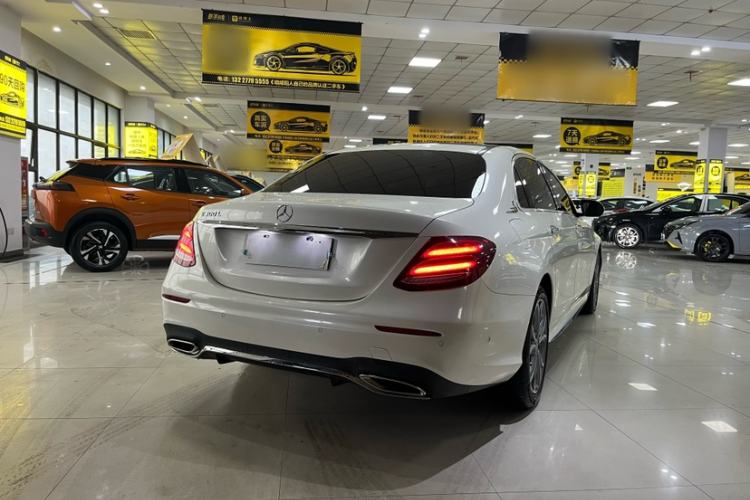 Used Mercedes-Benz E-Class 2020 E 300 L Sporty and Stylish Model
