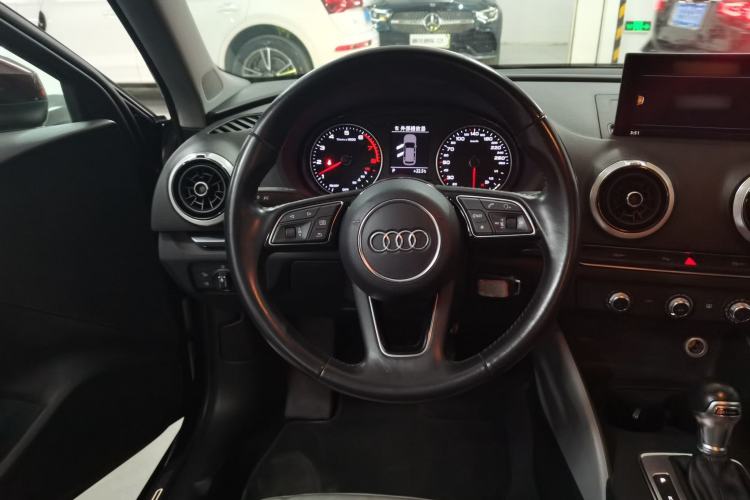 Used Audi A3 2017 Sportback 35 TFSI Fashion Model
