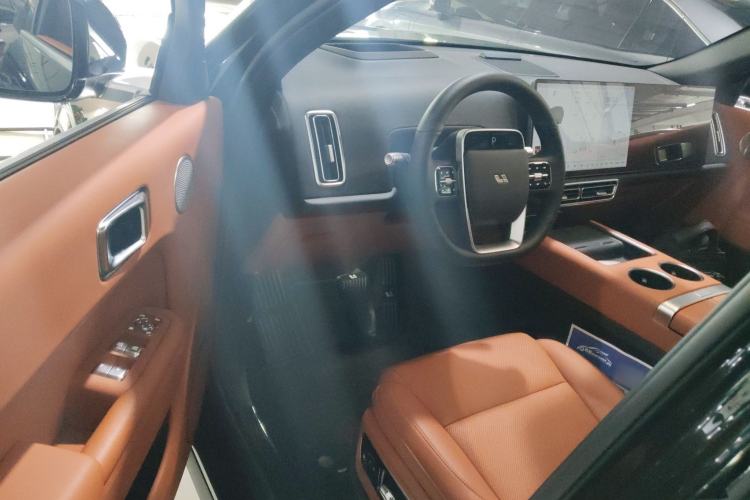 Used Li Auto L7 2023 Pro Model
