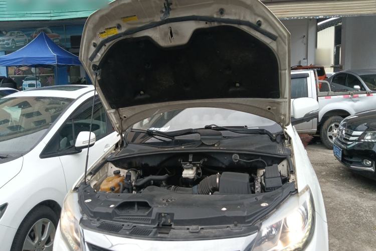 Used BYD S7 2015 2.0T Automatic Prestige Model
