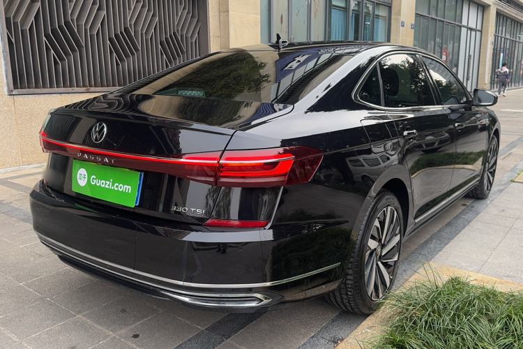 Used Volkswagen Passat 2024 330TSI Elite Edition
