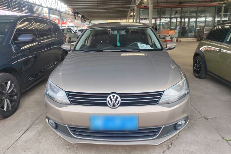 Used Volkswagen Sagitar 2014 1.4TSI Automatic Luxury Model
