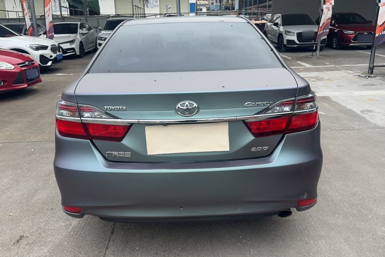 Used Toyota Camry 2016 2.0G 10th Anniversary Leading Edition
