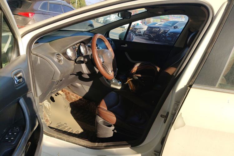 Used Peugeot 408 2013 2.0L Automatic Comfort Edition