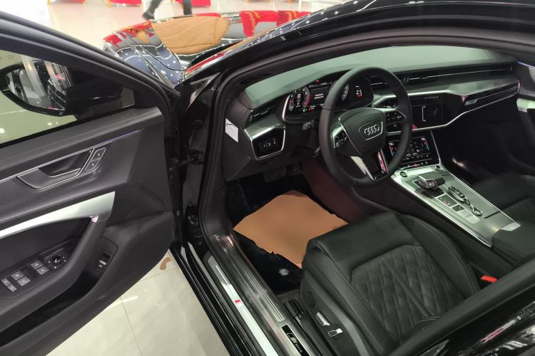 Used Audi A6L 2025 45 TFSI Prestige Dynamic Edition