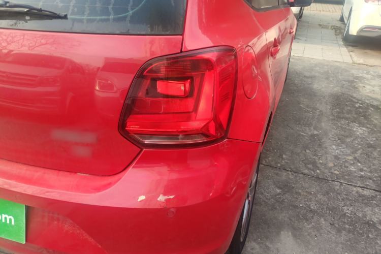 Used Volkswagen Polo 2016 1.6L Automatic Comfort Model
