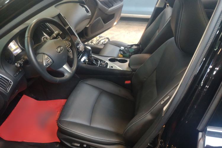 Used Infiniti Q50L 2016 2.0T Ambition Edition
