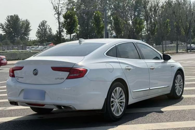 Used Buick LaCrosse 2018 28T Elite Edition
