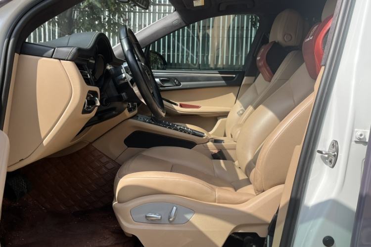 Used Porsche Macan 2021 Macan 2.0T