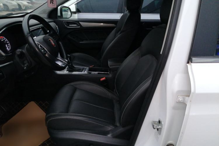 Used Roewe RX5 2018 30T Two-Wheel Drive Automatic Internet Platinum Edition
