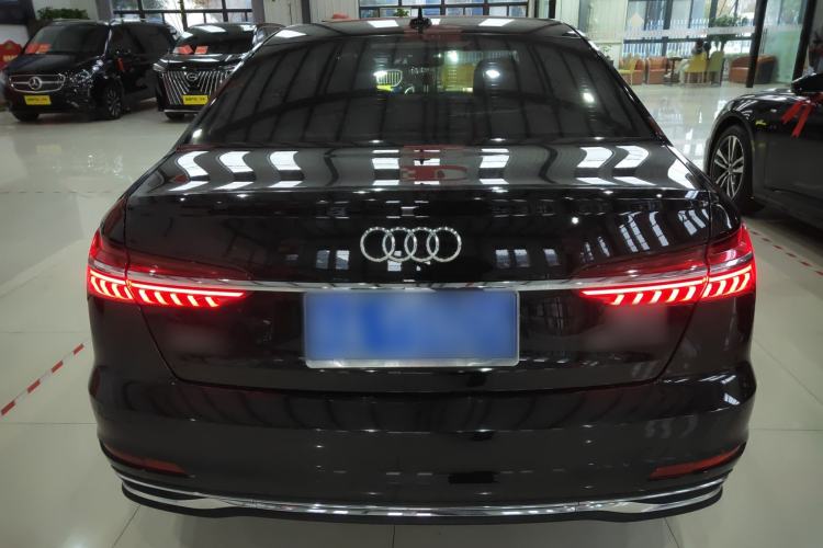 Used Audi A6L 2023 45 TFSI Prestige Elegant Edition
