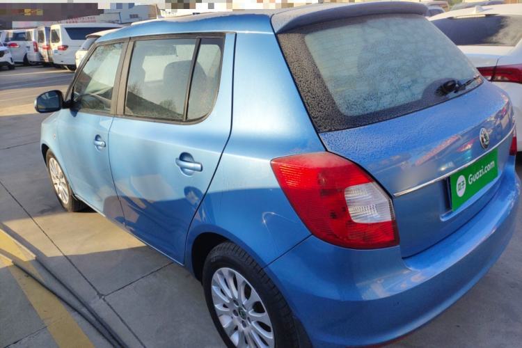 Used Skoda Fabia 2012 1.6L Automatic Crystal Edition
