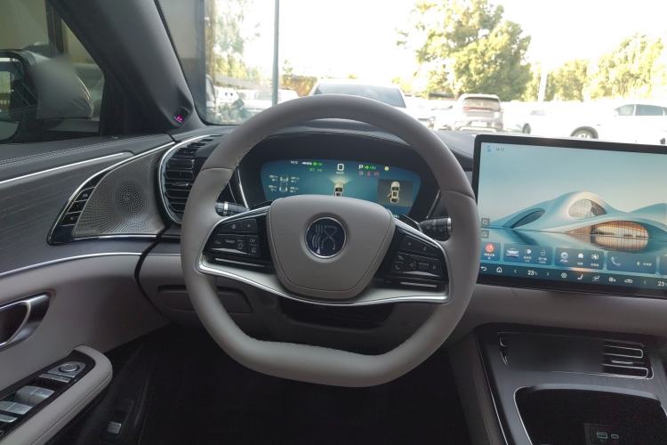 Used BYD Han 2025 DM-i 125KM LiDAR-Powered Intelligent Driving Model
