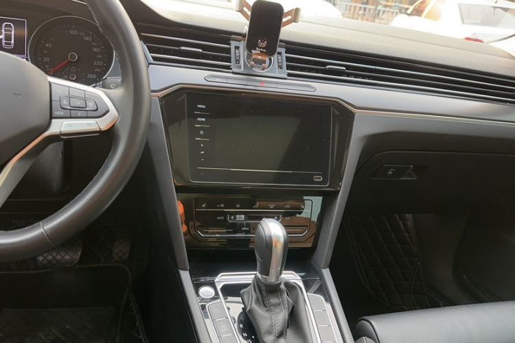 Used Volkswagen Magotan 2020 280TSI DSG Leading Edition
