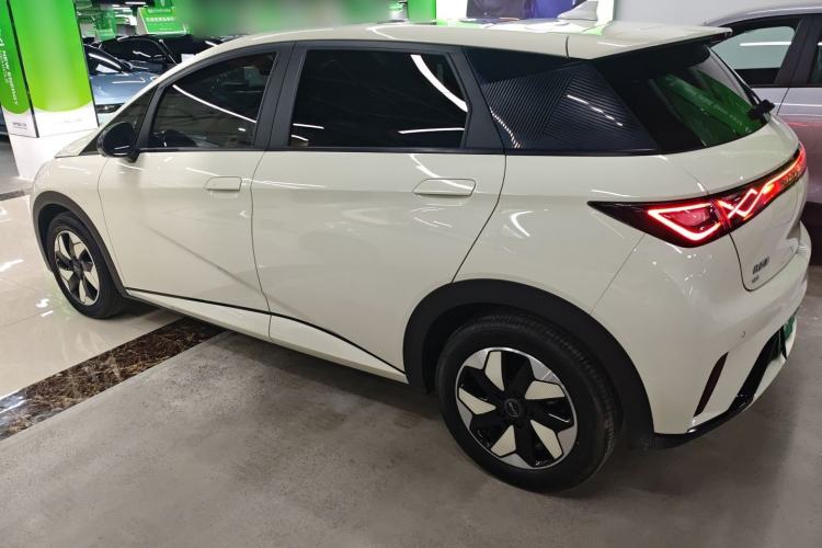 Used BYD Dolphin 2024 Honor Edition 420km Fashion Version
