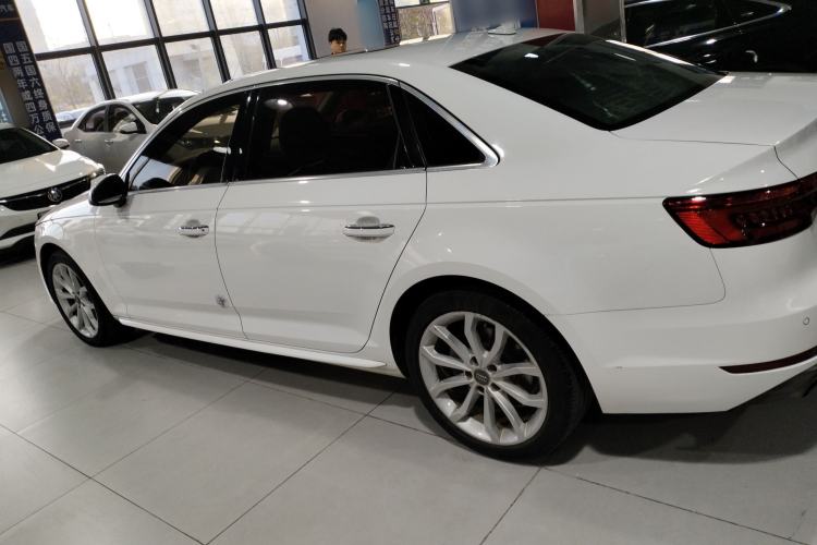 Used Audi A4L 2017 40 TFSI Style Edition
