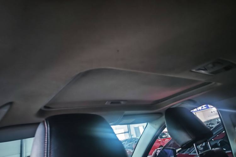 Used Mazda CX-5 2015 2.0L Automatic Two-Wheel Drive Urban Version
